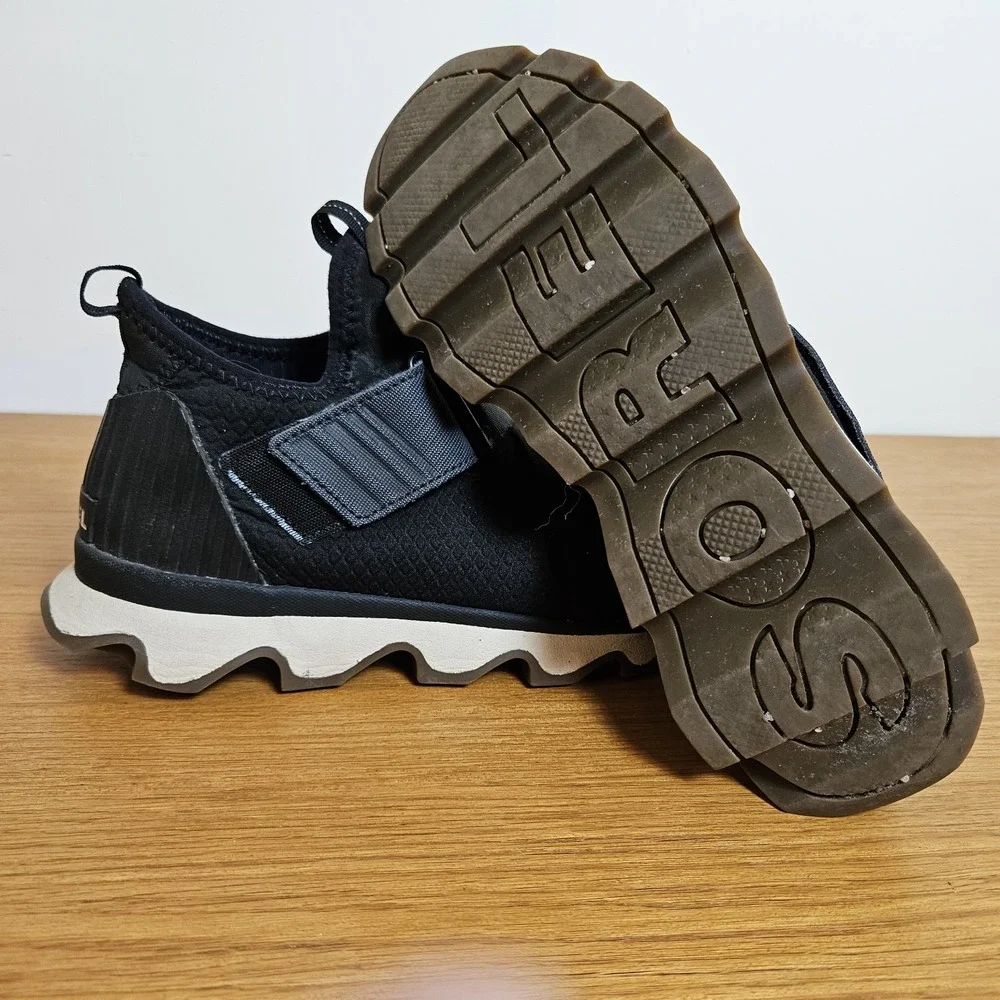 Sorel Kinetic Impact Strap Sneakers Black NL3374-01C Women's‎ 7.5 Slip-On